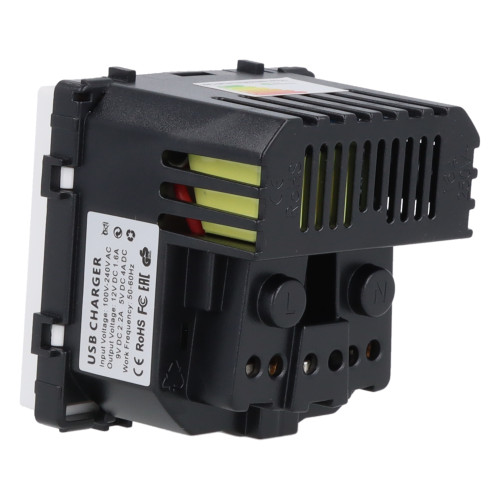 Moduł gniazda elektrycznego Schuko (bez bolca) z ładowarką USB A+C 20W 230V pojedynczy biały
